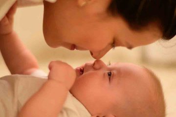 bebek, anne, bağlanma, göz teması, güvenli bağlanma