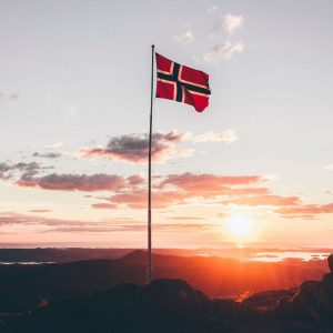 Norveç, norway, norveç somonu, norveç bayrağı, huzur, akşam, yürüyüş, gün batımı, sunset