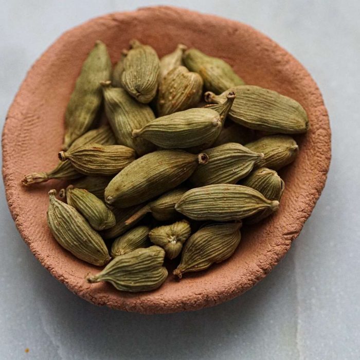 Cardamom seeds, kakule