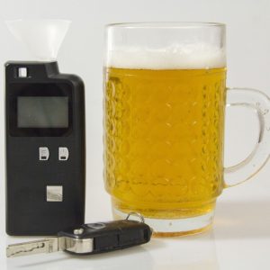 bira, alkol metre, ehliyet, promil, yasal sınır, alkol, sürücü, alkollü sürme