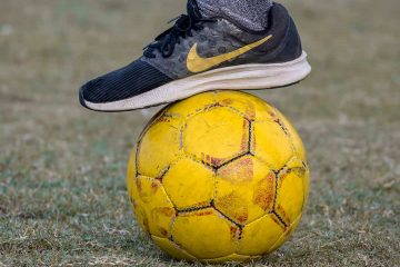 top, maç, futbol, sarı, nike, spor ayakkabı, ayak egzersizi