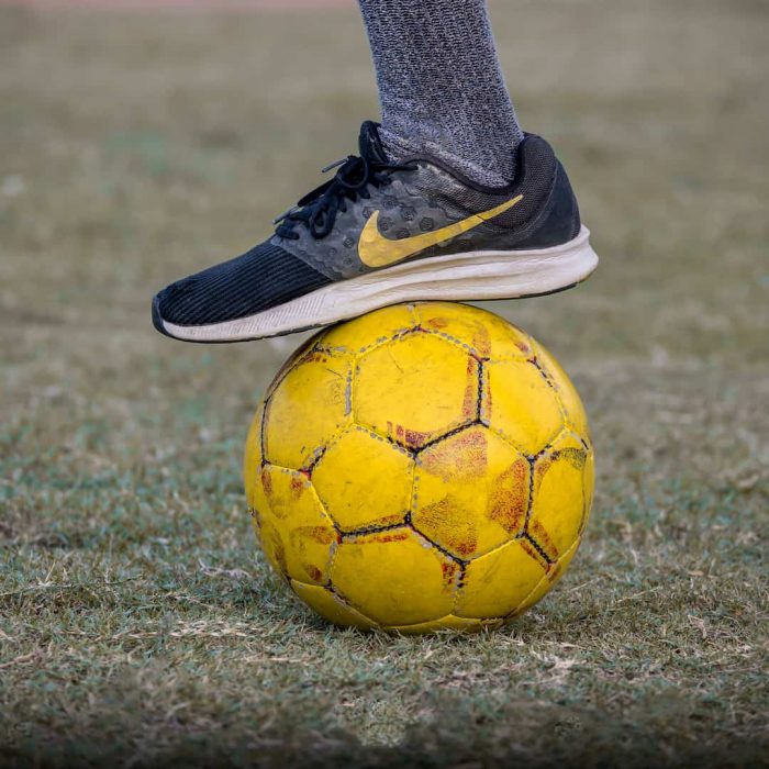 top, maç, futbol, sarı, nike, spor ayakkabı, ayak egzersizi