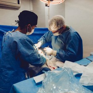 ameliyat, operasyon, cerrahi girişim anı